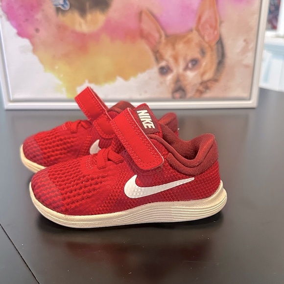 Nike Sneakers - Picture 2 of 5